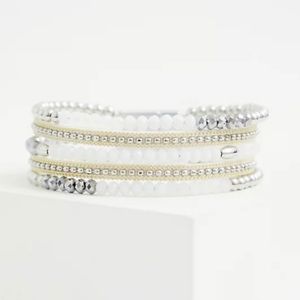 🆕 Silver Tone Beaded Magnetic Bracelet NWT